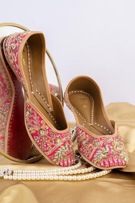 Azora Pink Shiddat Embroidered Raw Silk Juttis 