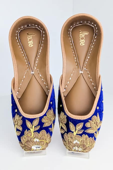 Buy_Azora_Blue Gulbahar Velvet Juttis _Online_at_Aza_Fashions