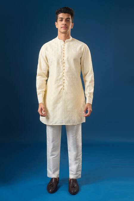 Rng Safawala Cream Cotton, Silk, Dupion Embroidery Brocade Kurta-bundi Set at Aza Fashions Rng Safawala_Cream Cotton, Silk, Dupion Embroidery Brocade Kurta-bundi Set _at_Aza_Fashions