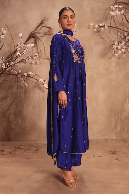 Label Niti Bothra_Blue Silk Embroidery, Sequins Round Neck Kurta With Pant _at_Aza_Fashions