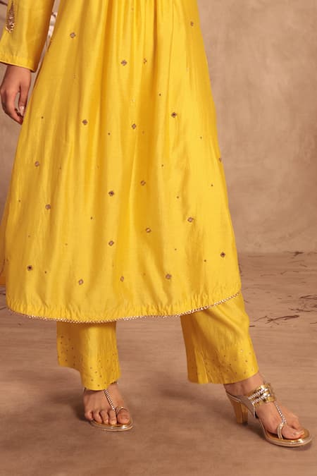 Label Niti Bothra_Yellow Silk Embroidery Notched Neck Yoke Kurta With Pant _Online_at_Aza_Fashions