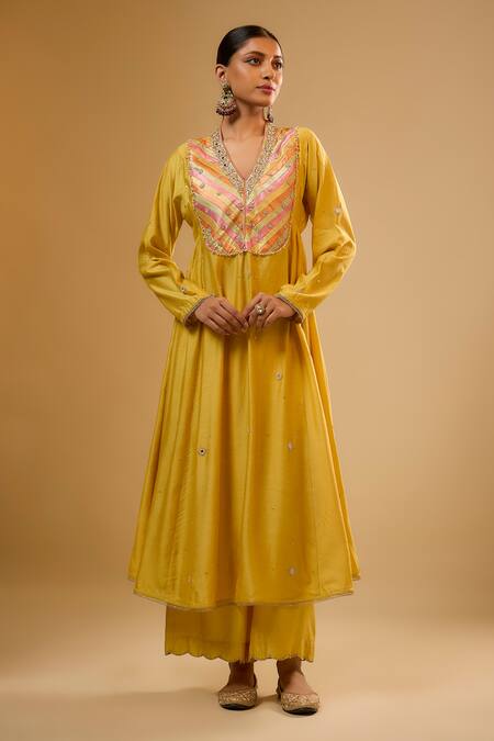 Buy_Label Niti Bothra_Yellow Silk Sequins V-neck Stripe Yoke Kurta With Pant _Online_at_Aza_Fashions