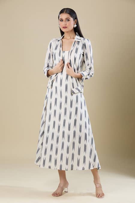 Naintara Bajaj Ikat Handloom Cream & Black Dress With Jacket 