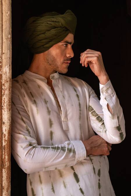 Buy_Preevin_Olive Green Cotton, Silk Embroidery Tie Dye Line Sequence Kurta Set_Online_at_Aza_Fashions