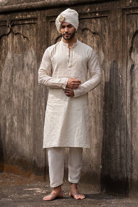 Buy Preevin Off White Cotton Embroidery Big Border Full Kurta With Pant Online at Aza Fashions Buy_Preevin_Off White Cotton Embroidery Big Border Full Kurta With Pant _Online_at_Aza_Fashions