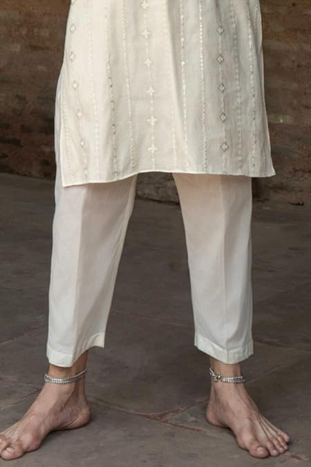 Preevin_Off White Cotton Embroidery Line Full Kurta With Pant _Online_at_Aza_Fashions
