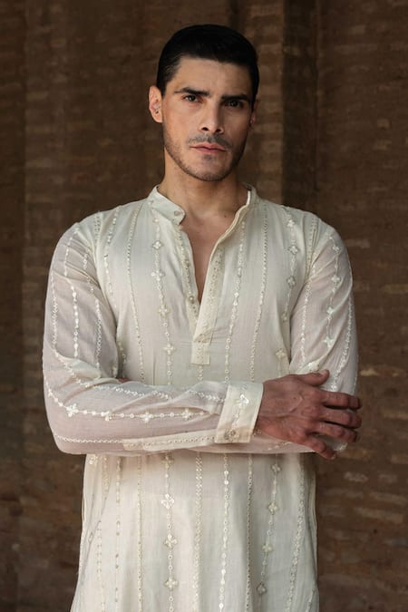 Buy_Preevin_Off White Cotton Embroidery Line Full Kurta With Pant _Online_at_Aza_Fashions