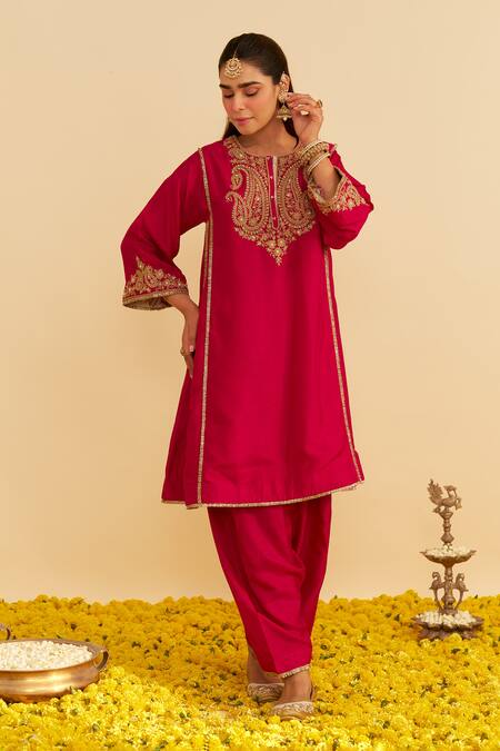 Buy Sheetal Batra Pink Silk Embroidery Round Neck Ayra Kurta Set Buy_Sheetal Batra_Pink Silk Embroidery Round Neck Ayra Kurta Set