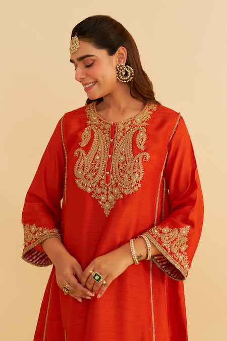 Buy_Sheetal Batra_Orange Silk Organza Embroidery Round Neck Ayra Kurta Set _Online_at_Aza_Fashions