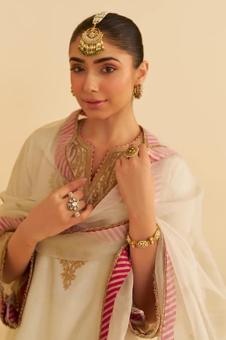 Sheetal Batra_Ivory Silk Organza Embroidery Round Neck Marwa Chauga Kurta Set _Online_at_Aza_Fashions