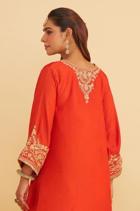 Shop Sheetal Batra Orange Embroidery Round Neck Marwa Chauga Kurta Set at Aza Fashions Shop_Sheetal Batra_Orange Embroidery Round Neck Marwa Chauga Kurta Set _at_Aza_Fashions