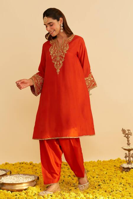 Shop Sheetal Batra Orange Embroidery Round Neck Marwa Chauga Kurta Set Online at Aza Fashions Shop_Sheetal Batra_Orange Embroidery Round Neck Marwa Chauga Kurta Set _Online_at_Aza_Fashions