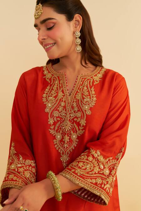 Buy Sheetal Batra Orange Embroidery Round Neck Marwa Chauga Kurta Set Buy_Sheetal Batra_Orange Embroidery Round Neck Marwa Chauga Kurta Set