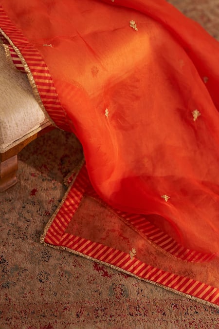 Sheetal Batra_Orange Embroidery V-neck Haayat Kaftan With Salwar _Online_at_Aza_Fashions