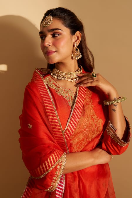 Sheetal Batra Orange Embroidery Round Neck Amaya Kaftan Set at Aza Fashions Sheetal Batra_Orange Embroidery Round Neck Amaya Kaftan Set _at_Aza_Fashions