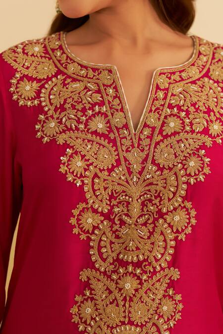 Buy Sheetal Batra Pink Silk Organza Embroidery V-neck Hiba Kaftan Set Buy_Sheetal Batra_Pink Silk Organza Embroidery V-neck Hiba Kaftan Set