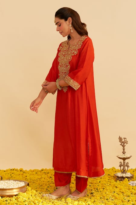 Shop Sheetal Batra Orange Embroidery Round Neck Hiba Kaftan Set Online at Aza Fashions Shop_Sheetal Batra_Orange Embroidery Round Neck Hiba Kaftan Set _Online_at_Aza_Fashions