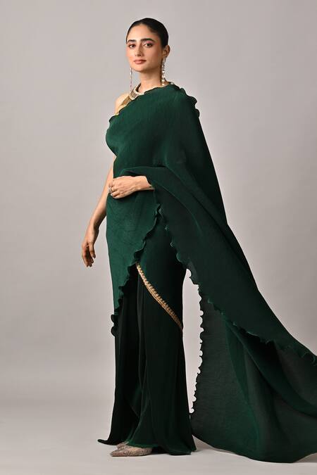 Buy_Kiran Uttam Ghosh_Green Polyester Round Neck Pleated Hand Embroidered Saree Set _Online_at_Aza_Fashions