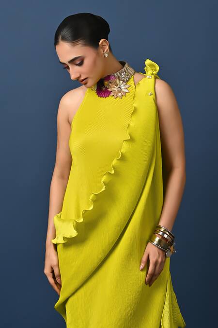 Buy_Kiran Uttam Ghosh_Green Polyester Embroidery Round Neck Pleated Designer Dress And Drape Set _Online_at_Aza_Fashions
