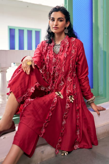 Vidushi Gupta_Red Modal, Silk, Cotton Tassels Round Neck Ruby Designer Kurta Set _Online_at_Aza_Fashions
