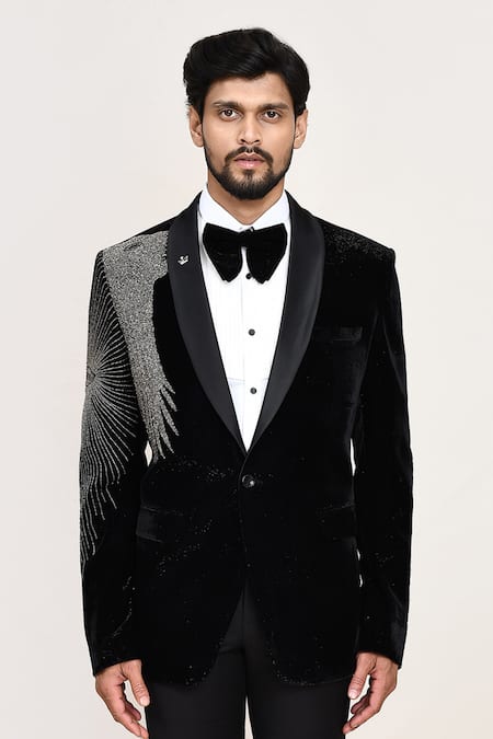 Buy_Arihant Rai Sinha_Black Velvet Embroidery Tuxedo Set 