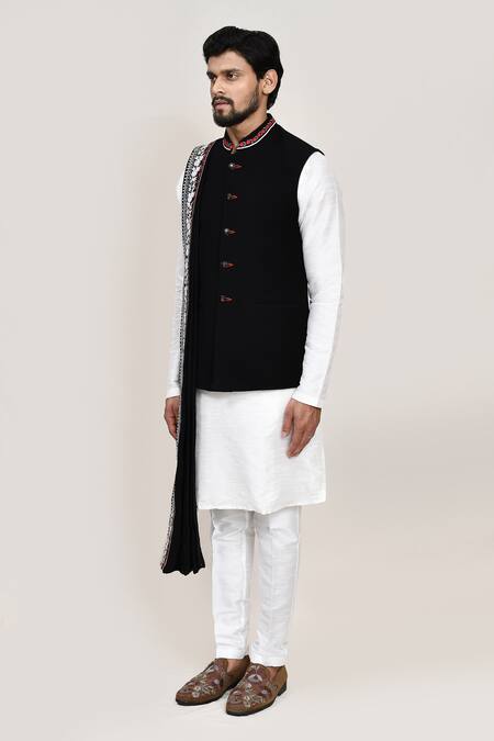 Arihant Rai Sinha_Black Embroidery Nehru Jacket With White Kurta Set _Online_at_Aza_Fashions
