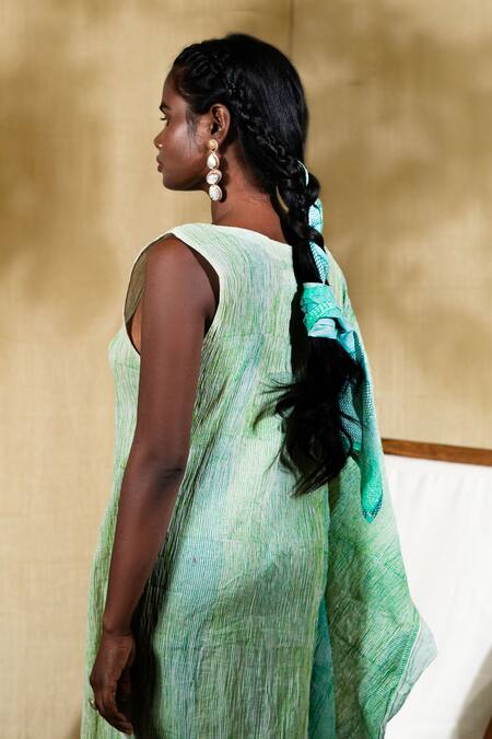 Banana Labs_Green Cotton Round Neck Hand Block Print Kaftan _Online_at_Aza_Fashions