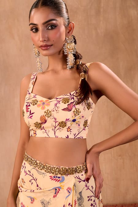 Buy_Mehak Murpana X AZA_Ivory Crepe, Georgette Embroidery Sweetheart Neck Floral Print Draped Skirt Set 