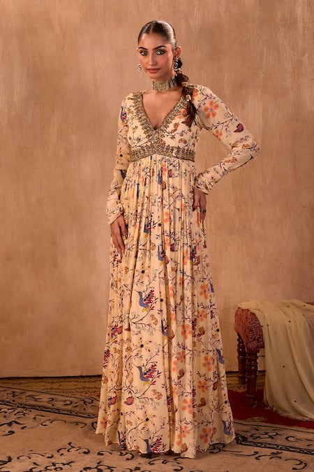 Mehak Murpana X AZA_Ivory Crepe, Georgette Embroidery V-neck Floral Print Anarkali With Dupatta _Online_at_Aza_Fashions