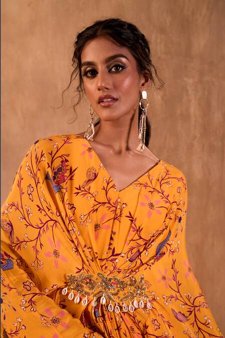 Buy_Mehak Murpana X AZA_Yellow Crepe V-neck Floral Print Draped Kaftan 