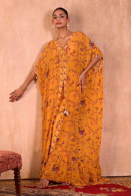 Buy_Mehak Murpana X AZA_Yellow Crepe Embroidery V-neck Floral Print Long Kaftan With Pant 