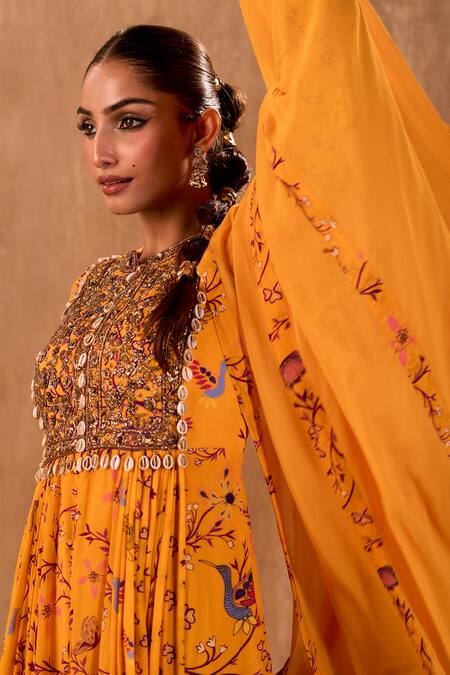 Buy_Mehak Murpana X AZA_Yellow Crepe, Georgette Embroidery Round Neck Floral Print Anarkali With Dupatta _Online_at_Aza_Fashions