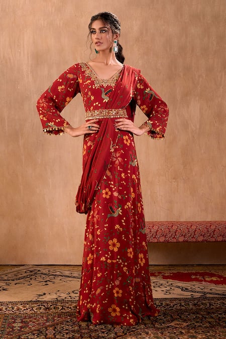 Mehak Murpana X AZA_Red Crepe Embroidery V-neck Floral Print Anarkali With Draped Dupatta _Online_at_Aza_Fashions