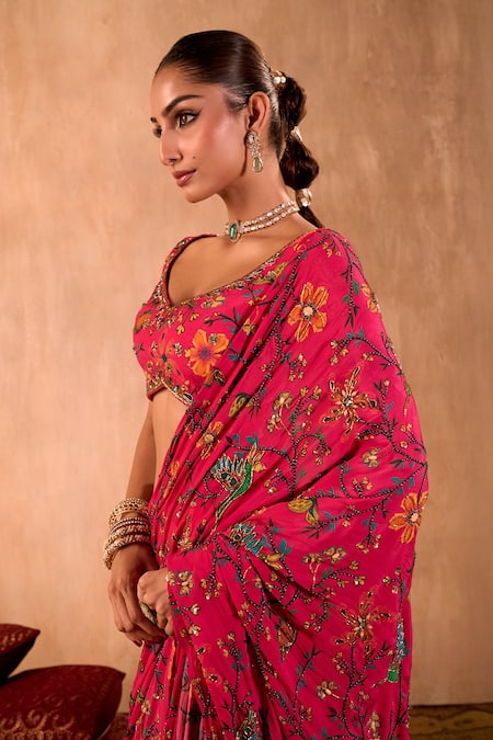 Mehak Murpana X AZA Pink Crepe Embroidery V-neck Floral Print Pre-draped Saree With Blouse at Aza Fashions Mehak Murpana X AZA_Pink Crepe Embroidery V-neck Floral Print Pre-draped Saree With Blouse _at_Aza_Fashions
