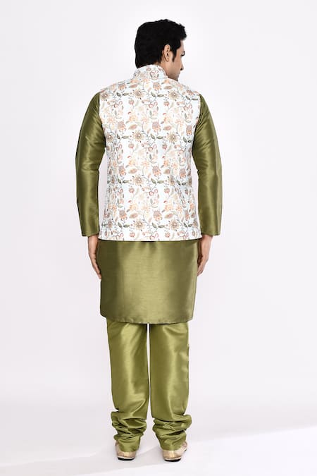 Arihant Rai Sinha Green Silk Blend Churidar 