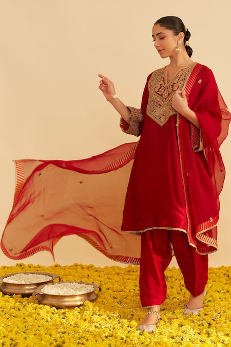 Sheetal Batra Red Silk Organza Embroidery Split V-neck Mehza Kurta Set