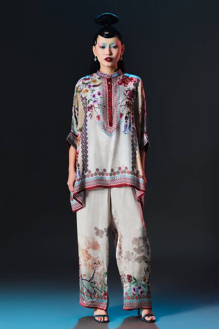 Shop_Rajdeep Ranawat_Beige Silk Bandeau Neck Chanel Collar _Online_at_Aza_Fashions