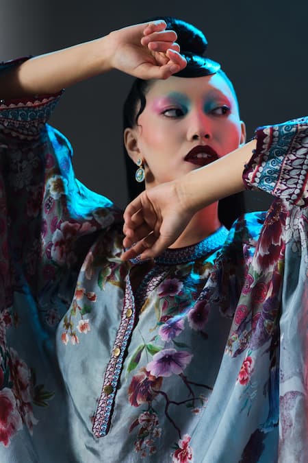 Buy_Rajdeep Ranawat_Slate Silk Embroidery Chanel Floral Print Band Collar 