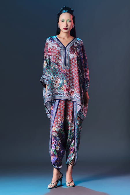 Buy_Rajdeep Ranawat_Multi Color Silk V-neck Chanel V _Online_at_Aza_Fashions