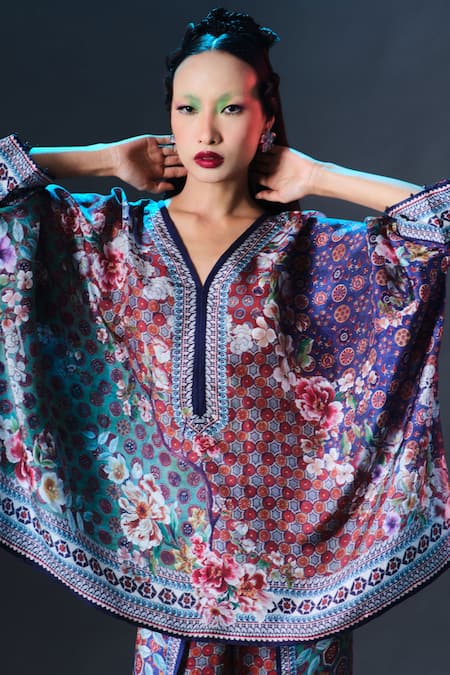 Shop_Rajdeep Ranawat_Multi Color Silk V-neck Chanel V _Online_at_Aza_Fashions