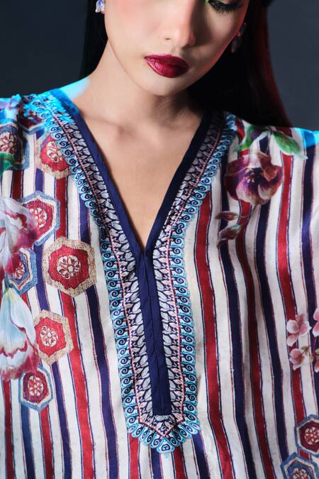 Buy_Rajdeep Ranawat_Multi Color Silk V-neck Chanel V _Online_at_Aza_Fashions