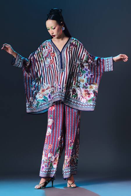 Shop_Rajdeep Ranawat_Multi Color Silk V-neck Chanel V _Online_at_Aza_Fashions