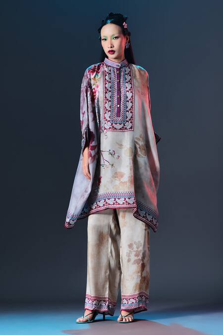 Rajdeep Ranawat_Lilac Silk Collared Band _at_Aza_Fashions