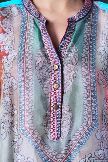 Shop_Rajdeep Ranawat_Beige Silk V-neck V 