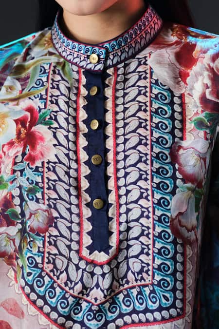 Buy_Rajdeep Ranawat_Beige Silk Collared Navya Brick Draped Band 