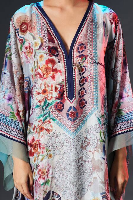 Buy_Rajdeep Ranawat_Beige Silk V-neck Olivia Floral Print 