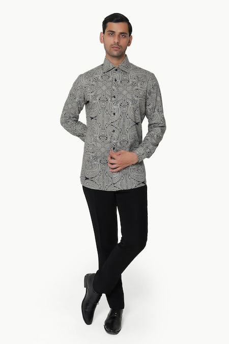 Kustomeyes Black Cotton Muse Print Shirt 