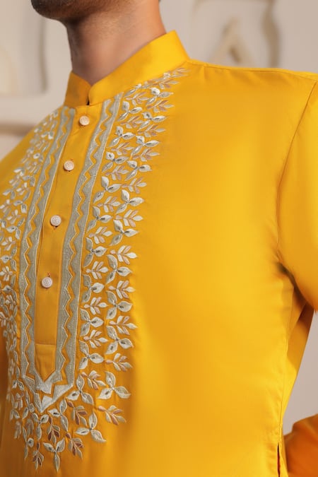 Buy_Kustomeyes_Mustard Cotton Embroidery Earth Ember Kurta And Pant Set 