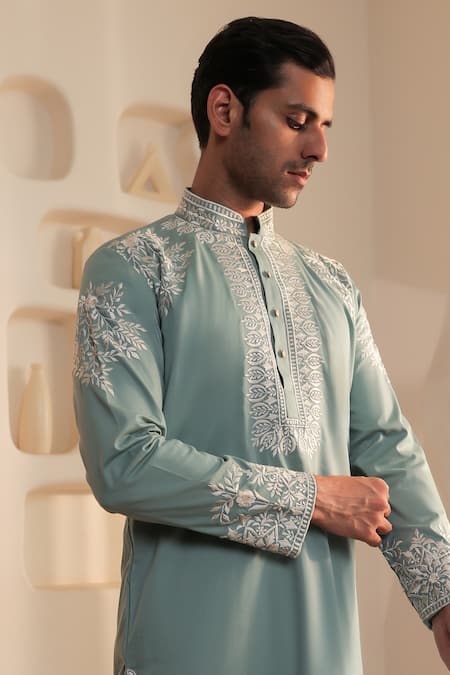 Kustomeyes_Blue Cotton Embroidery Meadow Thread Kurta Set _at_Aza_Fashions