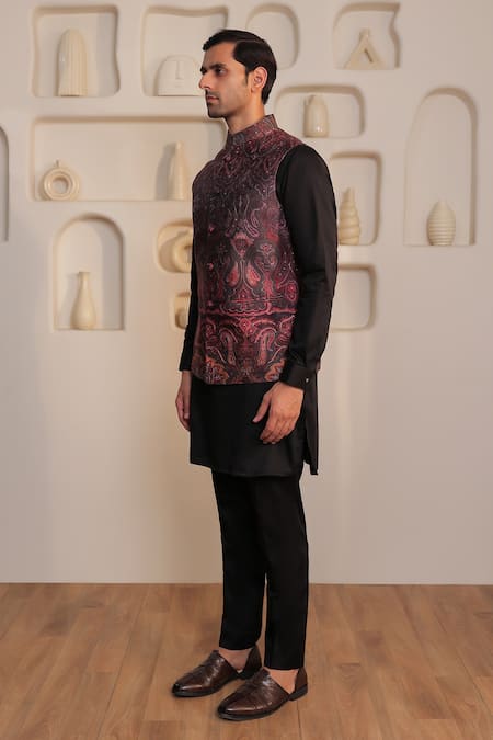 Buy_Kustomeyes_Black Silk Paisley Noir Kurta Bundi Set _Online_at_Aza_Fashions